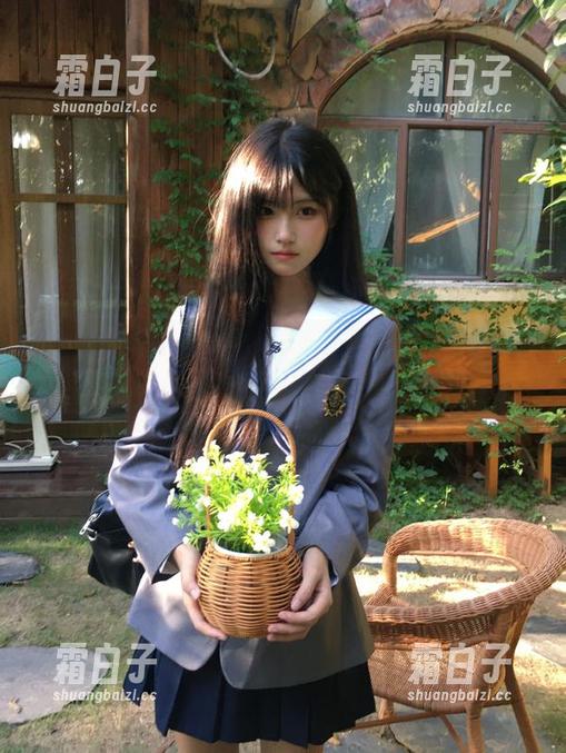 井上武奈灵感下的花リリ(Plant Lily)，最新更新cos作品引领时尚潮流
